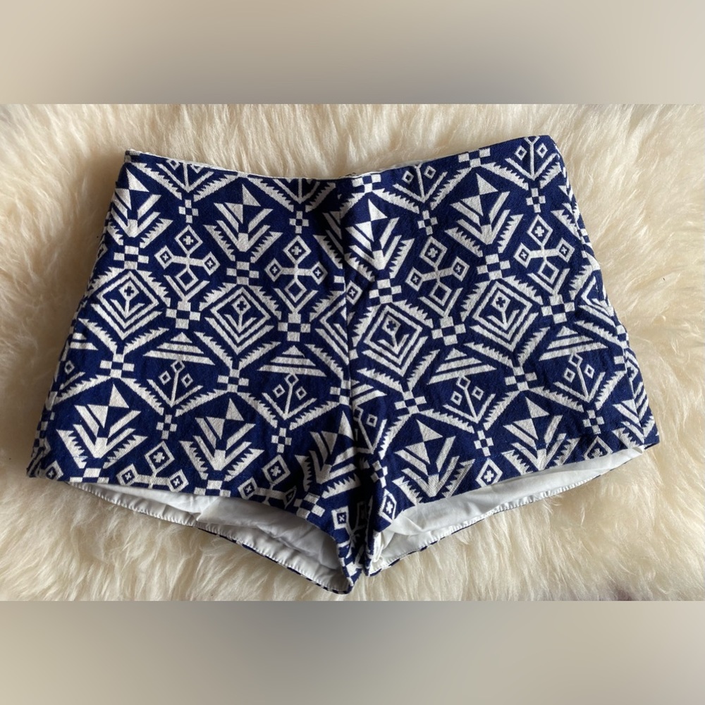 Blue and cream patterned cotton shorts - Picture 1 of 5
